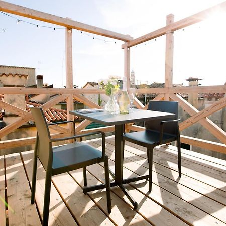 Loversinitaly Romantic Apartments - Altana And Jacuzzi Венеція Екстер'єр фото