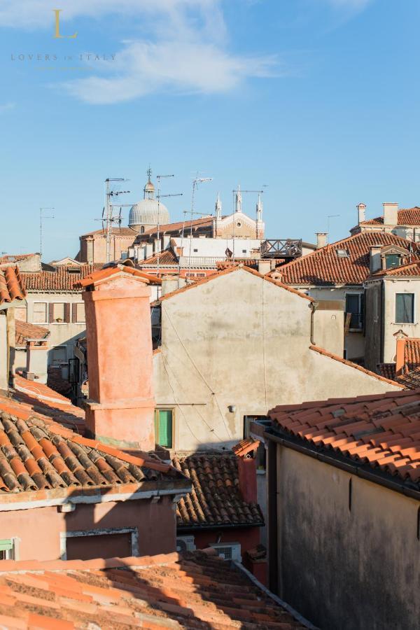 Loversinitaly Romantic Apartments - Altana And Jacuzzi Венеція Екстер'єр фото
