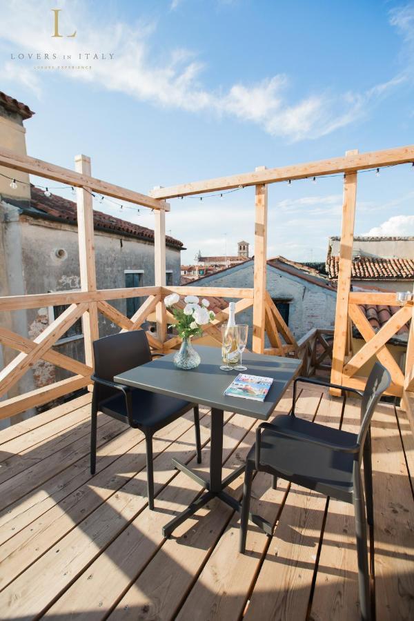 Loversinitaly Romantic Apartments - Altana And Jacuzzi Венеція Екстер'єр фото